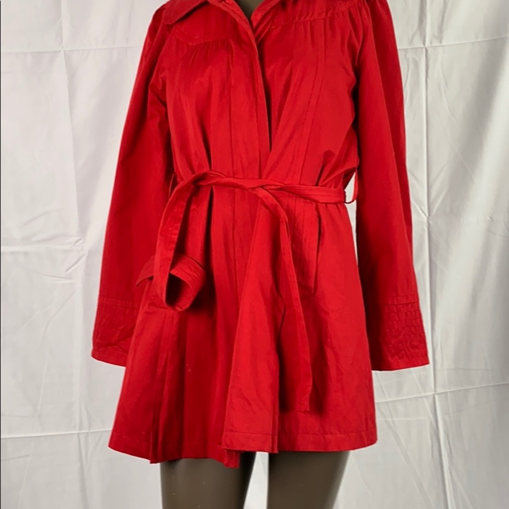 Red coat - Picture 3 of 6